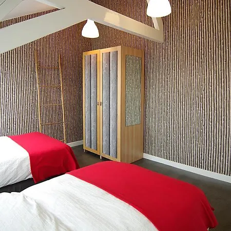 Spacious 3 Bedroom Apt. Pijp Area *