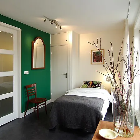 Spacious 3 Bedroom Apt. Pijp Area Amsterdam